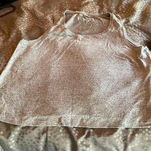 EUC Soft lightweight tank sweater